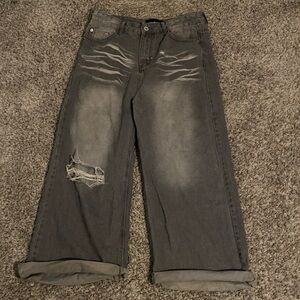 Men's Gray Distressed baggy Jeans